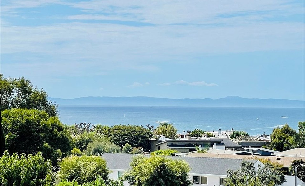 ocean view showing Catalina Island in the distance